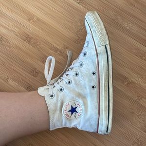 White Chuck Taylor Converse All Stars